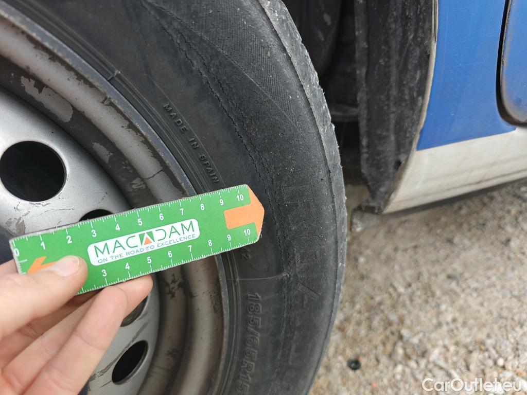  Renault  EXPRESS RENAULT  / 2021 / 4P / furgón derivado de turismo Confort 1.5 Blue dCi 70 kW (95 cv) #47