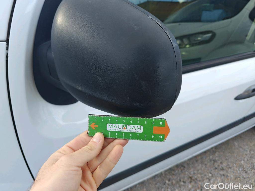  Renault  Kangoo RENAULT  FURGÓN VU 3p 2G furgón deriv Profesional dCi 90 Euro 6 #108