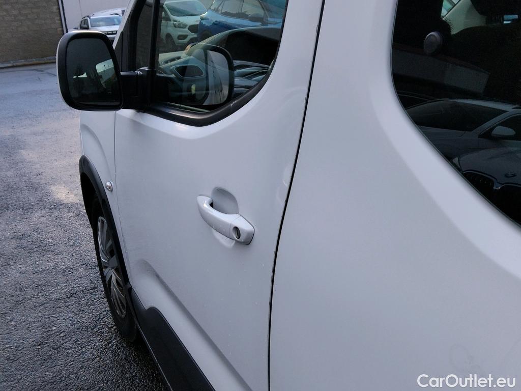  Peugeot  RIFTER PEUGEOT  / 2018 / 4P / combi Active Standard BlueHDi 73kW (IND) (AC2) #9