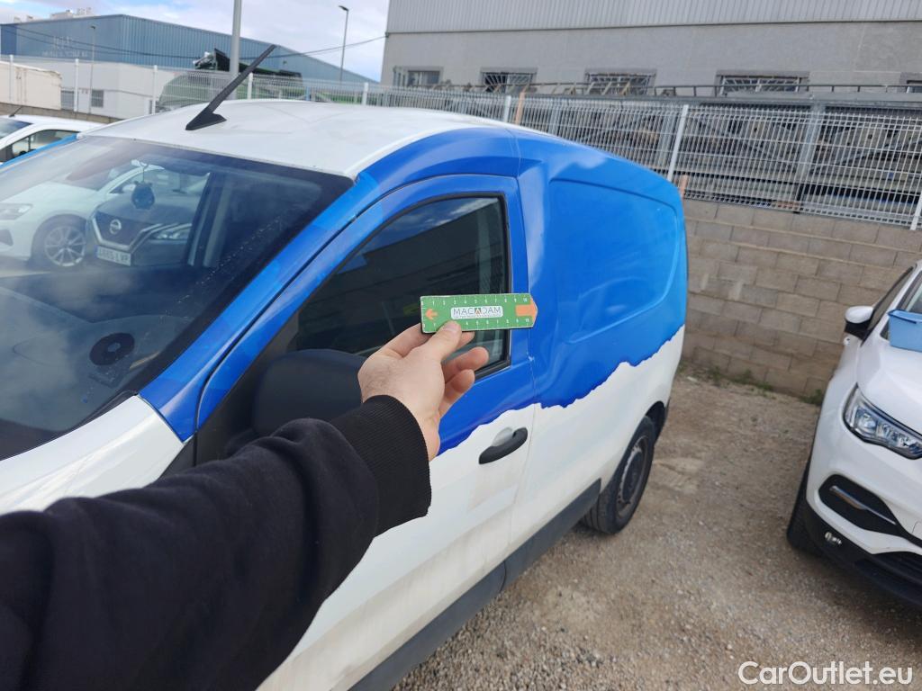  Renault  EXPRESS RENAULT  / 2021 / 4P / furgón derivado de turismo Confort 1.5 Blue dCi 70 kW (95 cv) #21