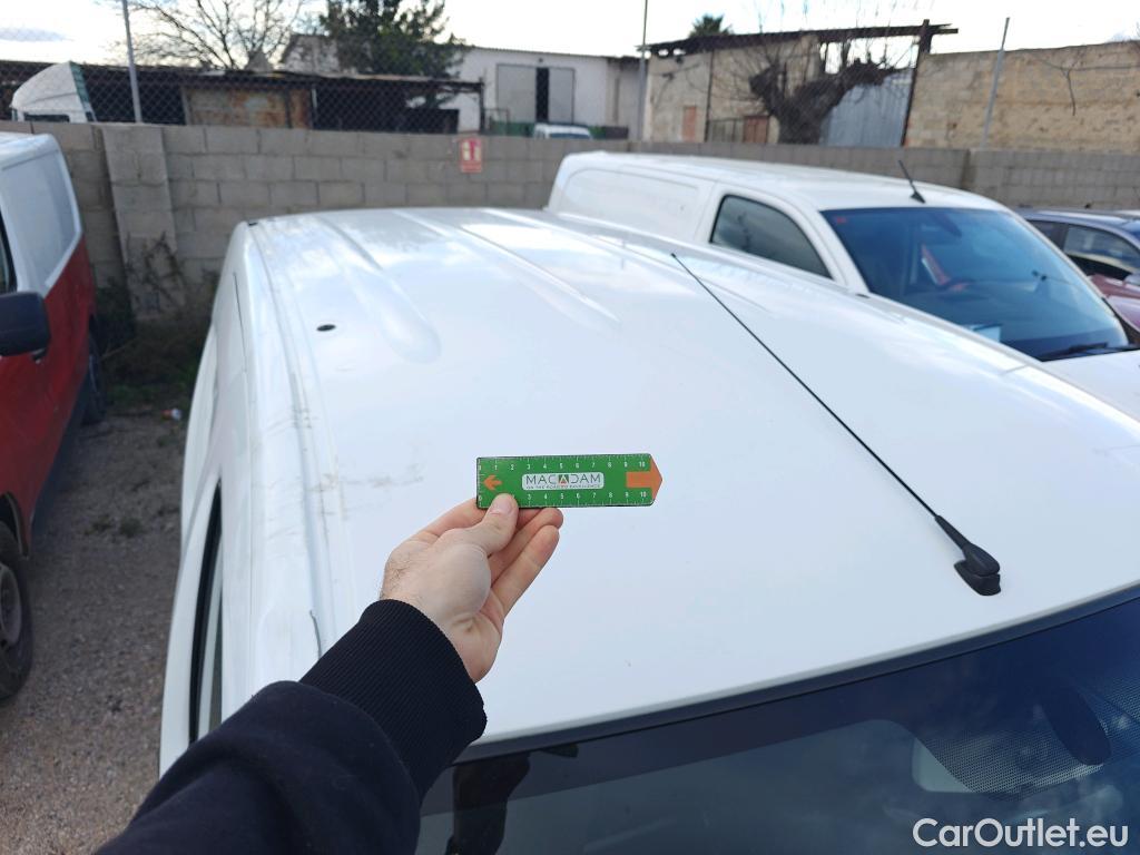  Renault  Kangoo RENAULT  FURGÓN VU 3p 2G furgón deriv Profesional dCi 90 Euro 6 #38