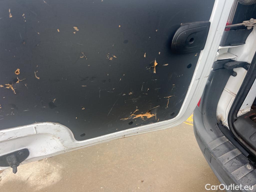  Renault  Kangoo RENAULT  Combi / 2013 / 4P / combi Profes. M1-AF Blue dCi 59 kW (80 CV) -SS #25