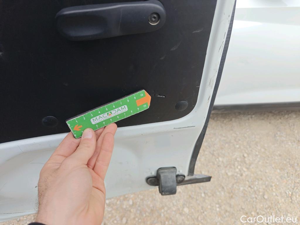  Renault  EXPRESS RENAULT  / 2021 / 4P / furgón derivado de turismo Confort 1.5 Blue dCi 70 kW (95 cv) #44