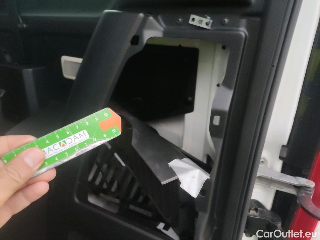  Peugeot  Boxer PEUGEOT  / 2014 / 4P / combi Combi 5/9 Pl 330 L1H1 BlueHDi 88KW (120) #30