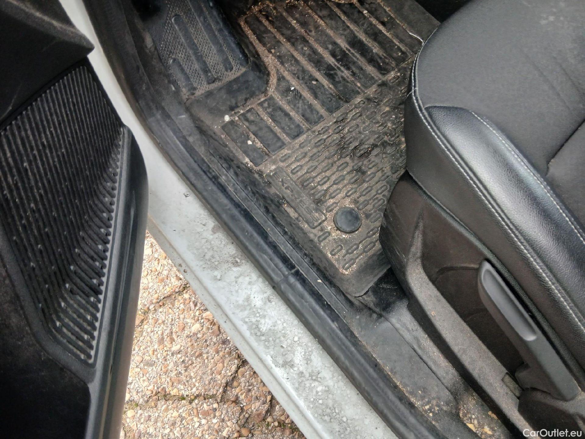  Renault  EXPRESS RENAULT  / 2021 / 4P / furgón derivado de turismo Confort 1.5 Blue dCi 70 kW (95 cv) #3