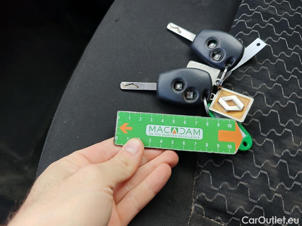  Renault  Kangoo RENAULT  FURGÓN VU 3p 2G furgón deriv Profesional dCi 90 Euro 6 #13