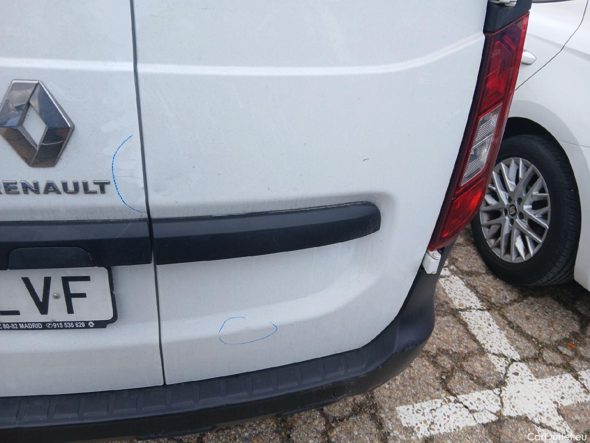  Renault  EXPRESS RENAULT  / 2021 / 4P / furgón derivado de turismo Confort 1.5 Blue dCi 70 kW (95 cv) #26