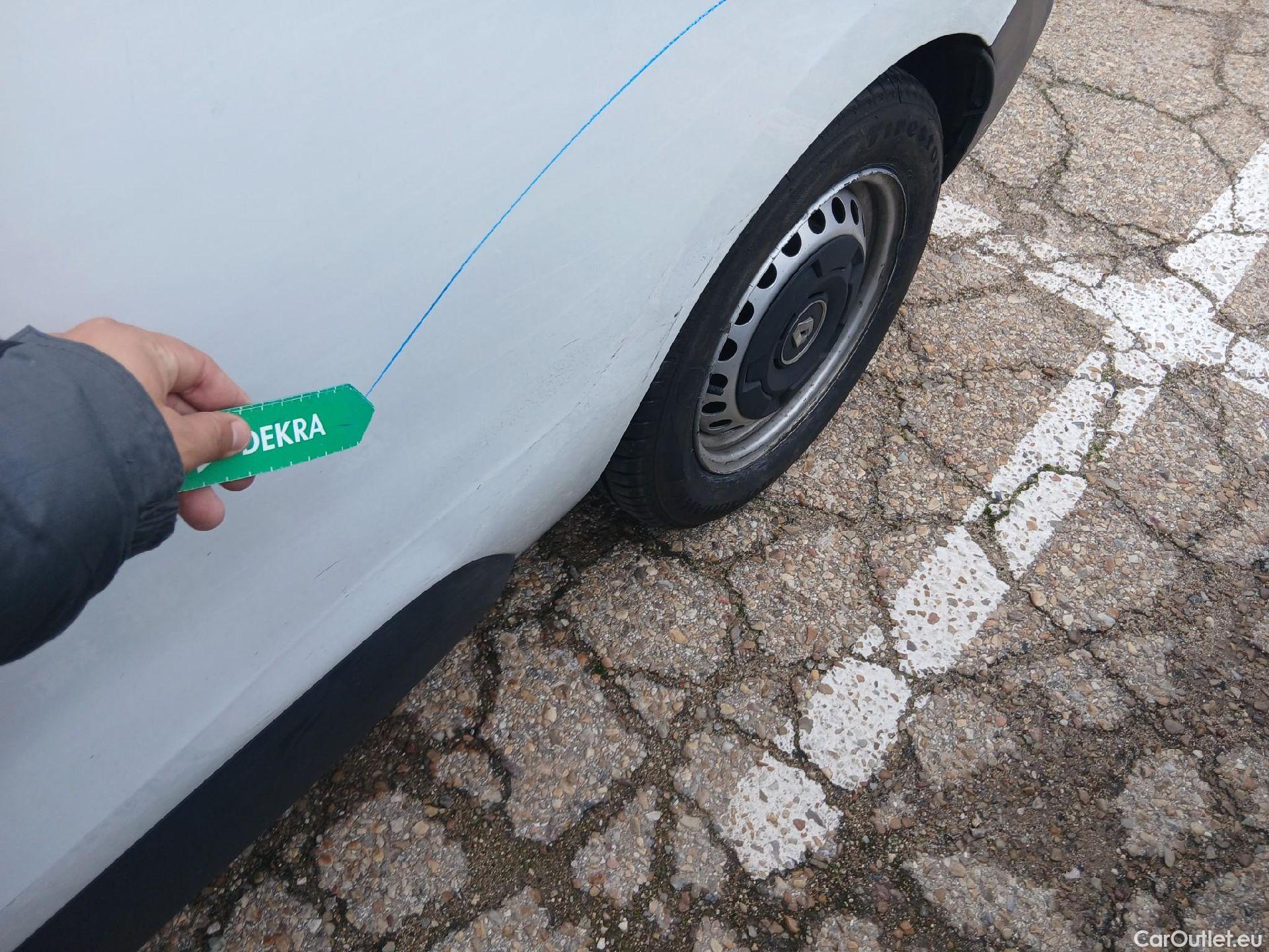  Renault  EXPRESS RENAULT  / 2021 / 4P / furgón derivado de turismo Confort 1.5 Blue dCi 70 kW (95 cv) #15