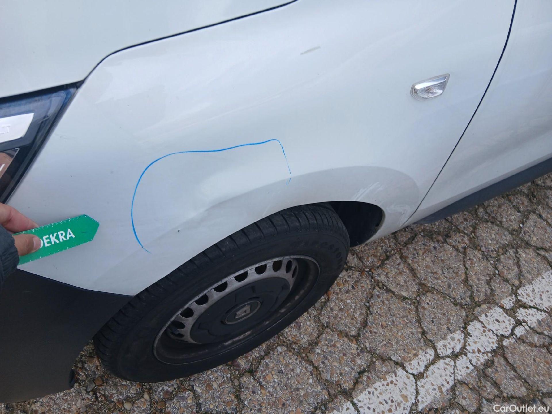  Renault  EXPRESS RENAULT  / 2021 / 4P / furgón derivado de turismo Confort 1.5 Blue dCi 70 kW (95 cv) #11