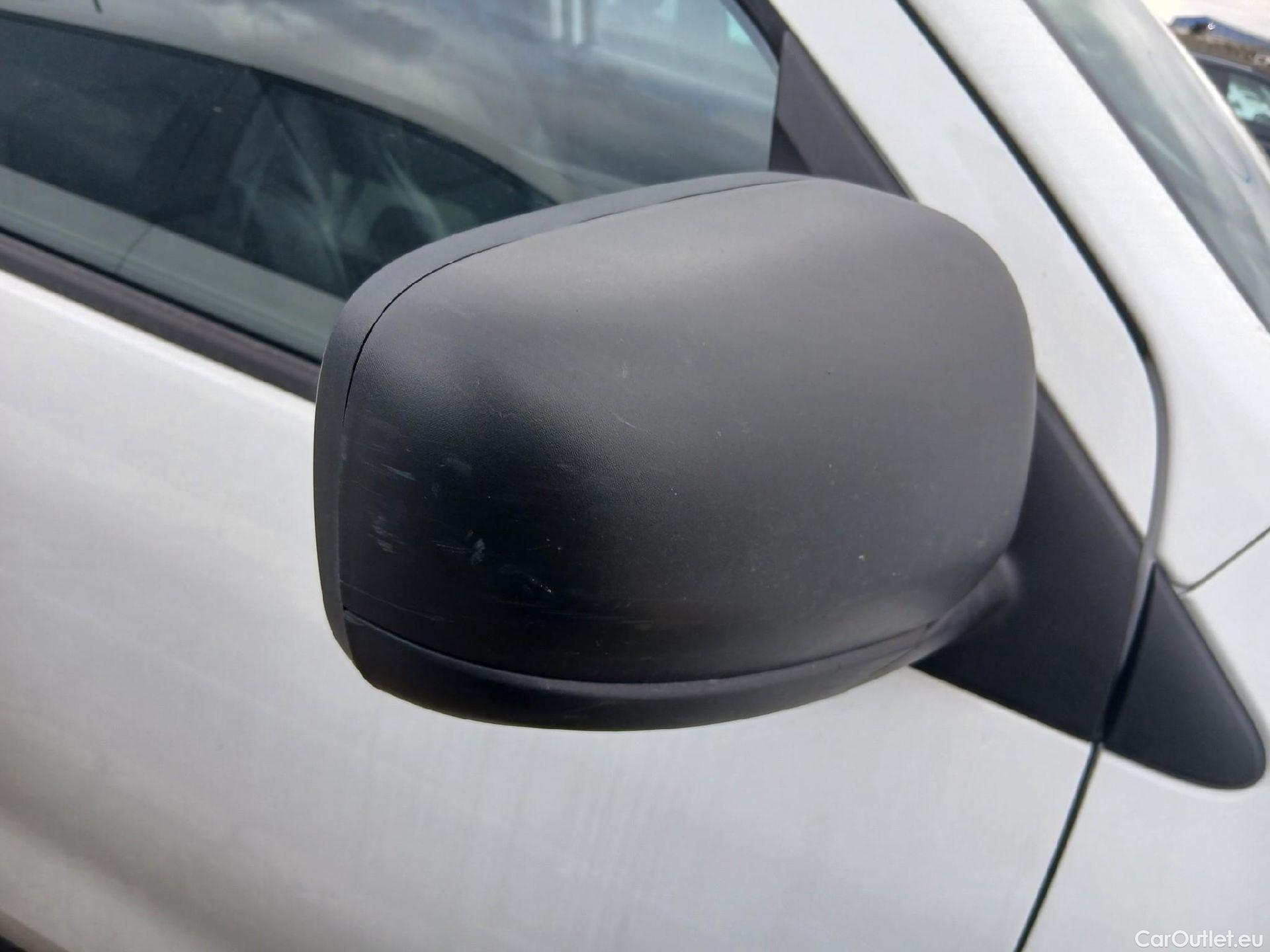  Renault  EXPRESS RENAULT  / 2021 / 4P / furgón derivado de turismo Confort 1.5 Blue dCi 70 kW (95 cv) #33