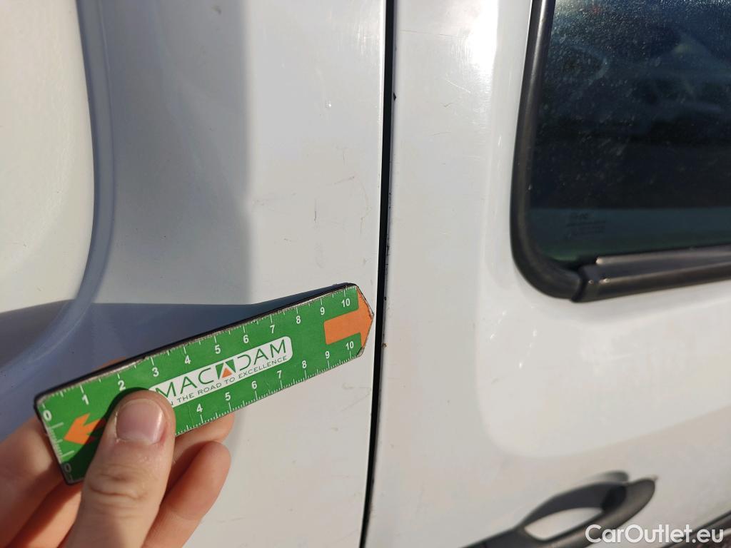  Renault  Kangoo RENAULT  FURGÓN VU 3p 2G furgón deriv Profesional dCi 90 Euro 6 #56