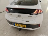  Hyundai   Ioniq Hyundai EV Premium 5d #49