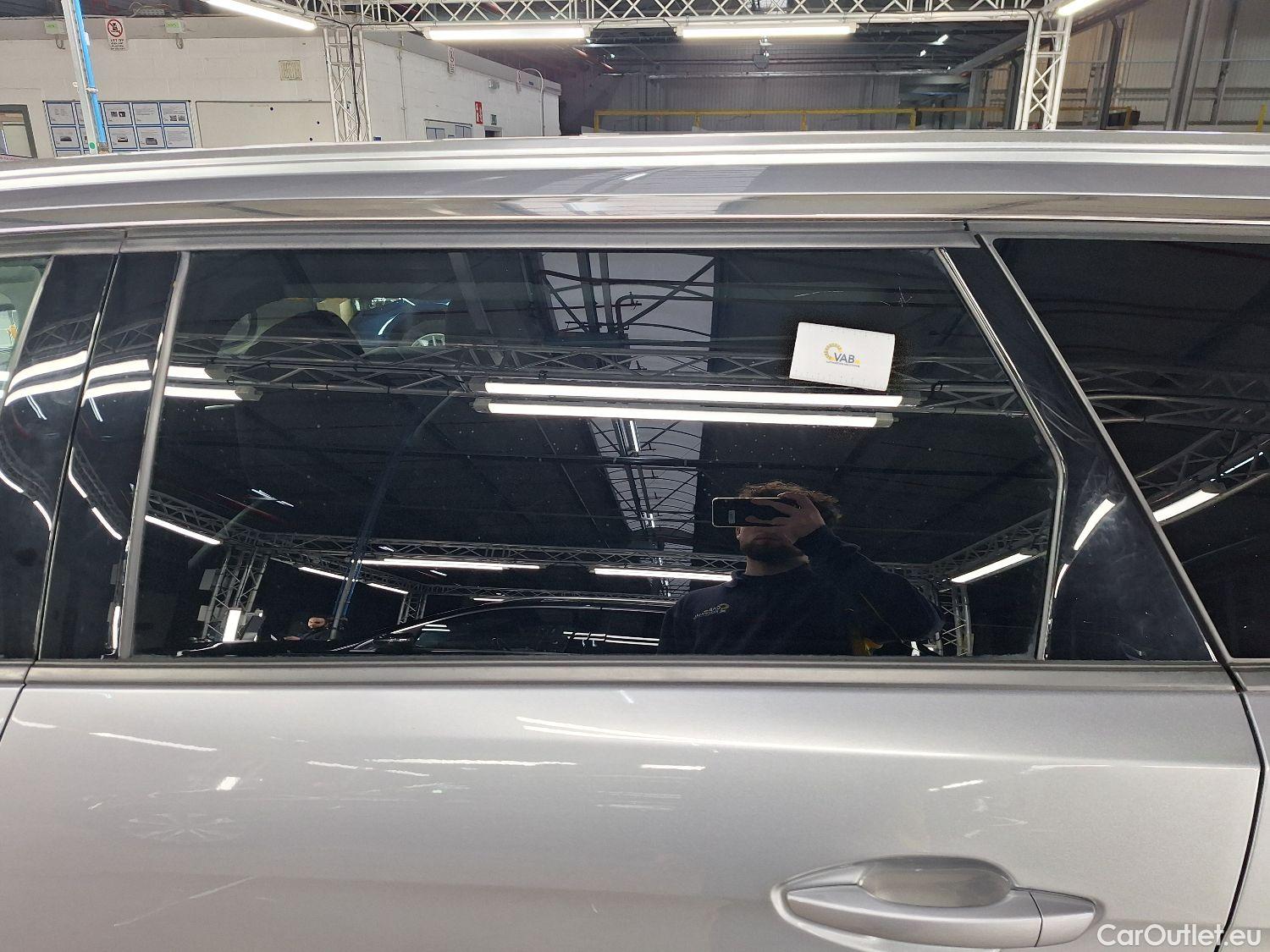  Peugeot  5008 Peugeot,  FL'20, Peugeot  1.2 PureTech 96kW S&S EAT8 Allure Pac #51