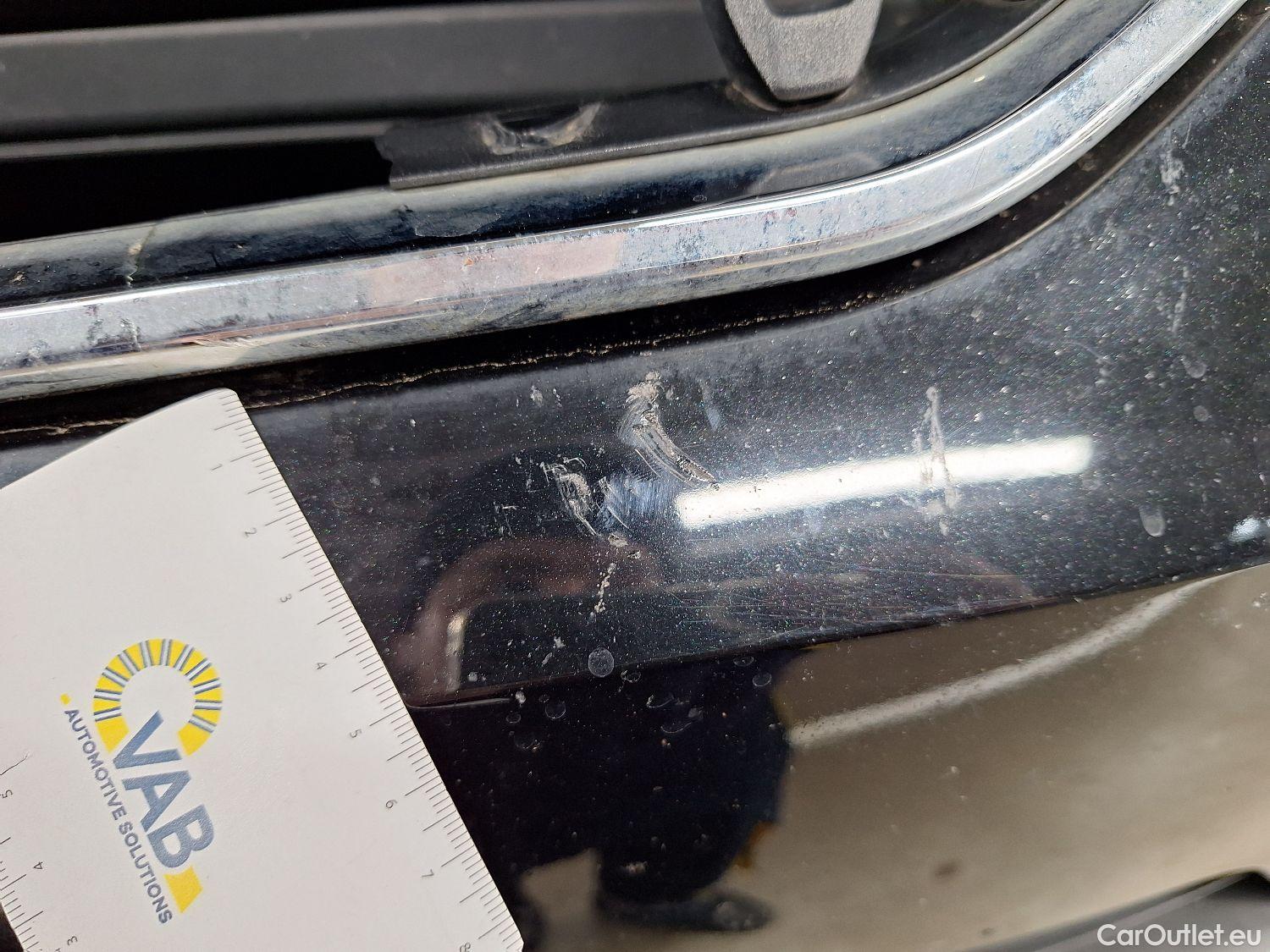  Volvo  XC 40 Volvo, XC40 '17, Volvo XC40 D3 Geartronic Momentum Pro 5d #12