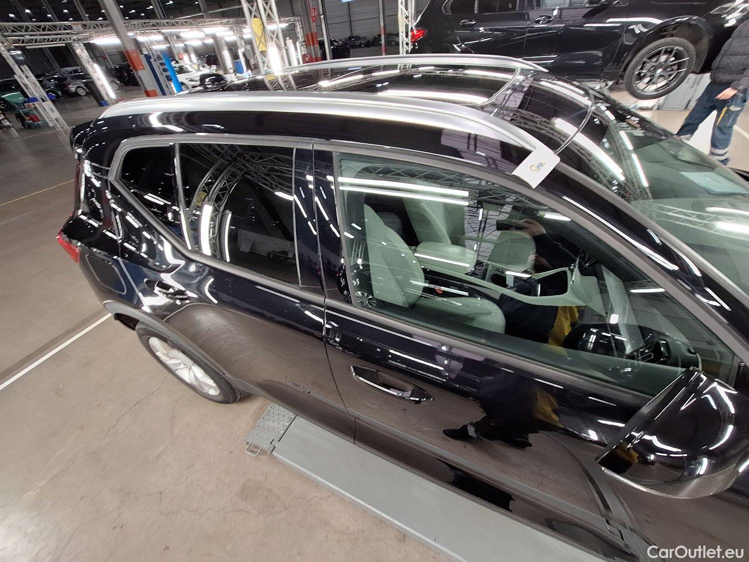  Volvo  XC 40 Volvo, XC40 '17, Volvo XC40 D3 Geartronic Momentum Pro 5d #23