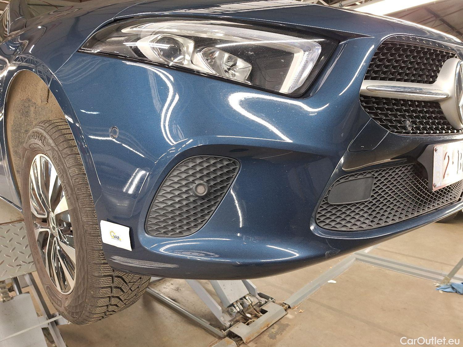  Mercedes  A-Klasse Mercedes, A-Class Berline '18, Mercedes-Benz  Limousine A 180d Business S #3