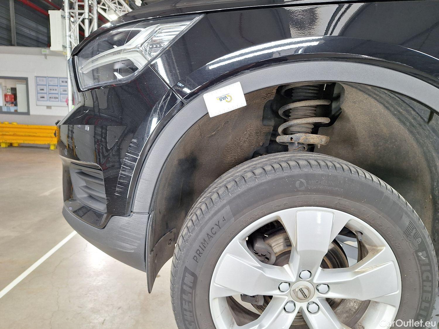  Volvo  XC 40 Volvo, XC40 '17, Volvo XC40 D3 Geartronic Momentum Pro 5d #9