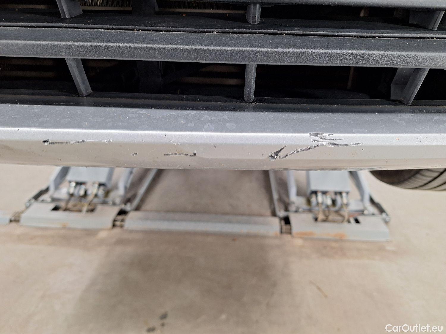  Volvo  XC 40 Volvo, XC40 '17, Volvo XC40 D3 Geartronic Momentum Pro 5d #21