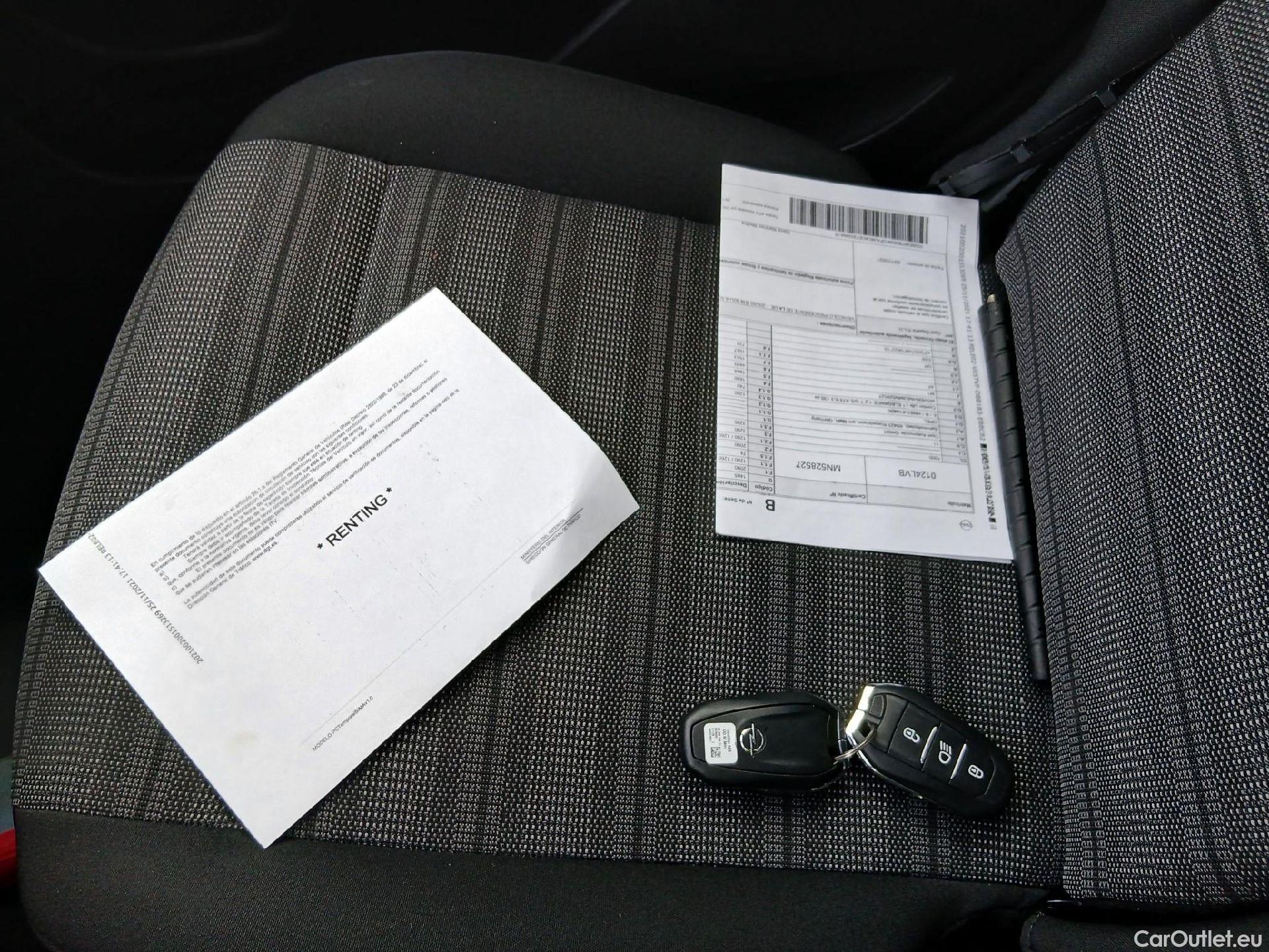  Opel  Combo OPEL  Life / 2018 / 5P / monovolumen compacto 1.2 T 96kW (130CV) S/S Elegance L Auto #1