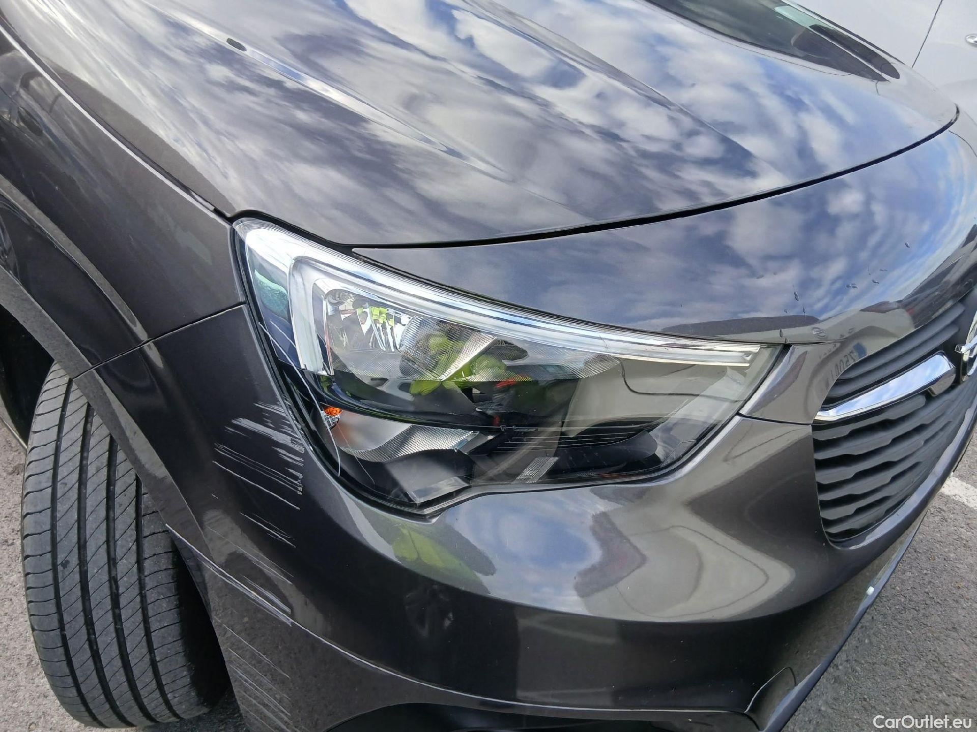  Opel  Combo OPEL  Life / 2018 / 5P / monovolumen compacto 1.2 T 96kW (130CV) S/S Elegance L Auto #5