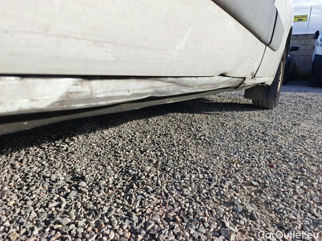  Opel  Movano OPEL  / 2019 / 4P / furgón 2.3 CDTI 99kW (135CV) L2 H2 F 3.5t (AC) #25