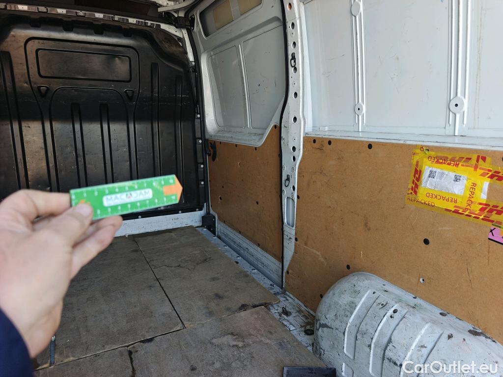  Opel  Movano OPEL  / 2019 / 4P / furgón 2.3 CDTI 99kW (135CV) L2 H2 F 3.5t (AC) #13