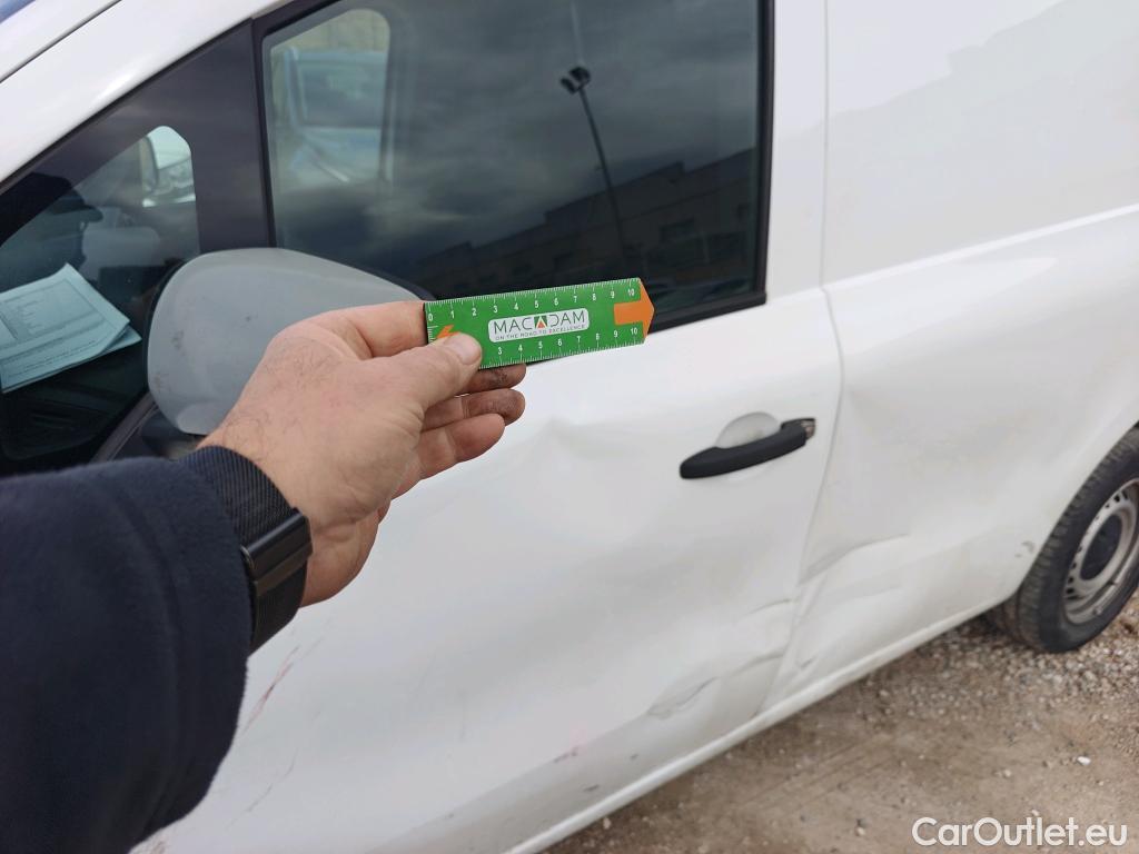  Mercedes  Citan MERCEDES-BENZ  / 2021 / 4P / furgón derivado de turismo 110 CDI 70kW Furgón Base Largo #16