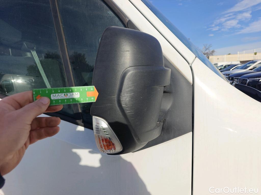  Opel  Movano OPEL  / 2019 / 4P / furgón 2.3 CDTI 99kW (135CV) L2 H2 F 3.5t (AC) #84