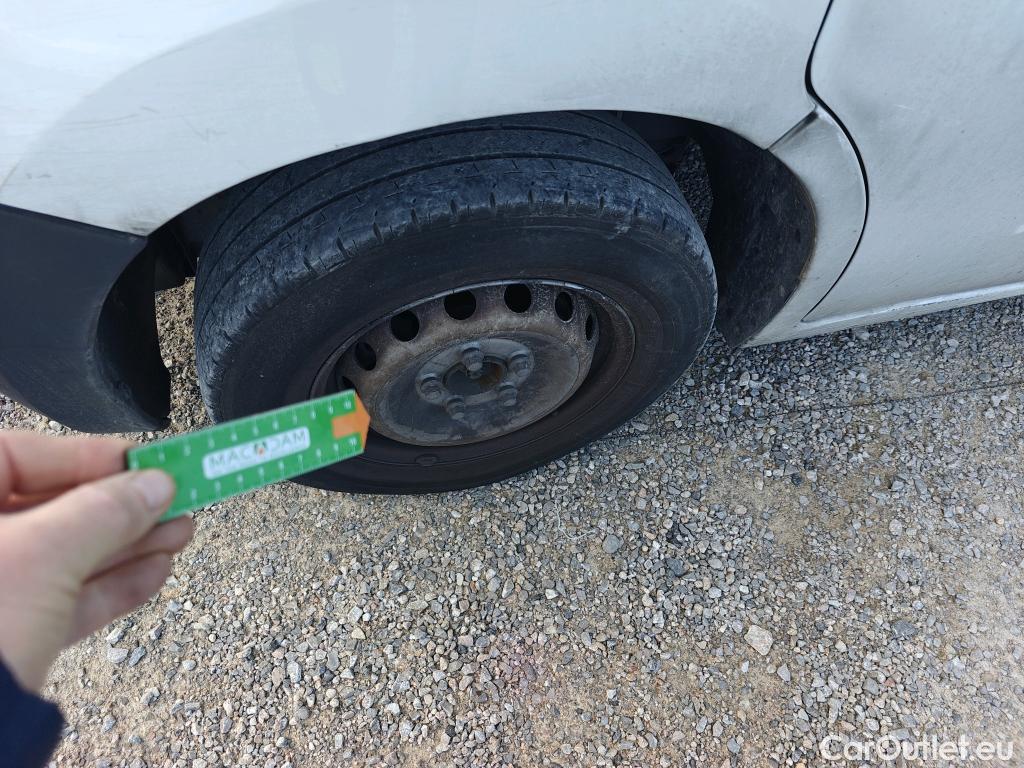  Opel  Movano OPEL  / 2019 / 4P / furgón 2.3 CDTI 99kW (135CV) L2 H2 F 3.5t (AC) #78