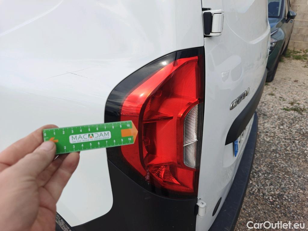  Mercedes  Citan MERCEDES-BENZ  / 2021 / 4P / furgón derivado de turismo 110 CDI 70kW Furgón Base Largo #77