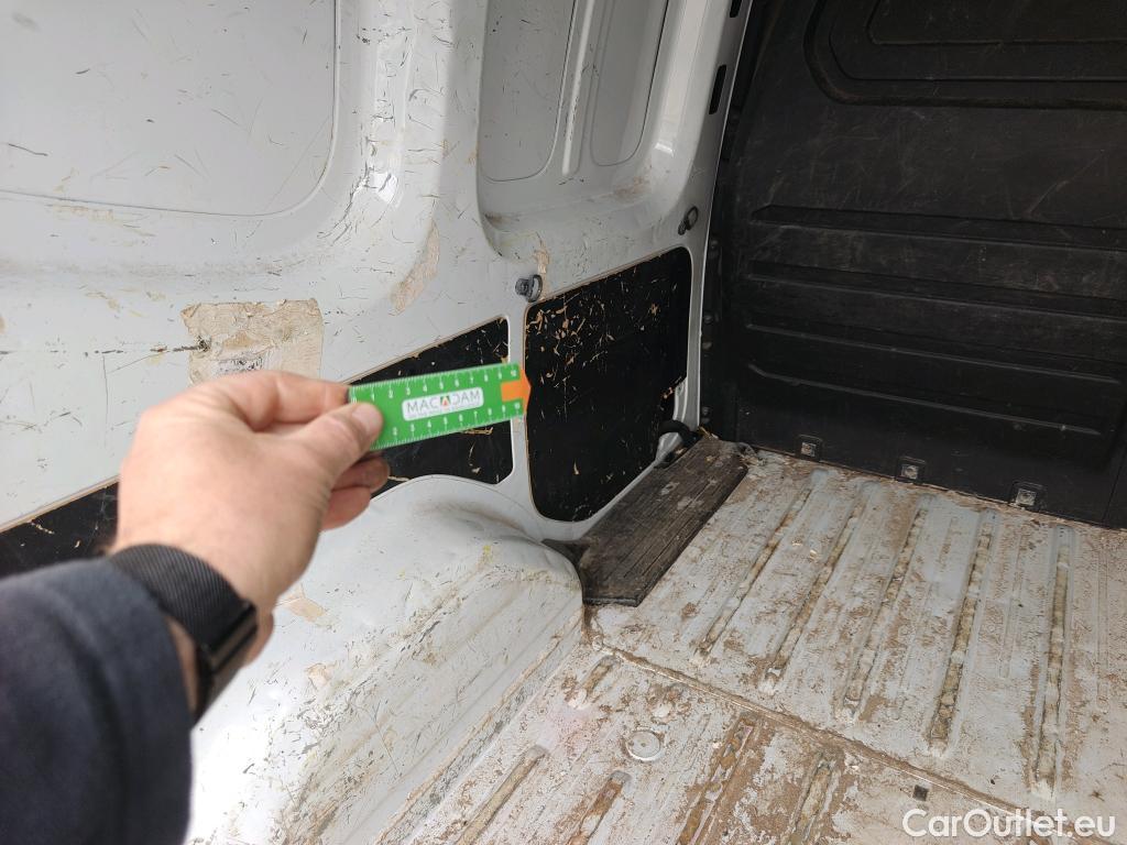  Mercedes  Citan MERCEDES-BENZ  / 2021 / 4P / furgón derivado de turismo 110 CDI 70kW Furgón Base Largo #68