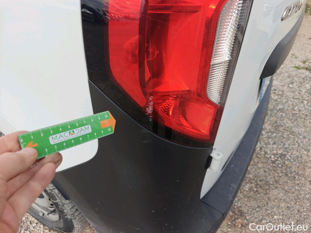  Mercedes  Citan MERCEDES-BENZ  / 2021 / 4P / furgón derivado de turismo 110 CDI 70kW Furgón Base Largo #78