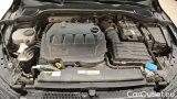 Volkswagen  Golf  2.0 TDI SCR Life Variant #11