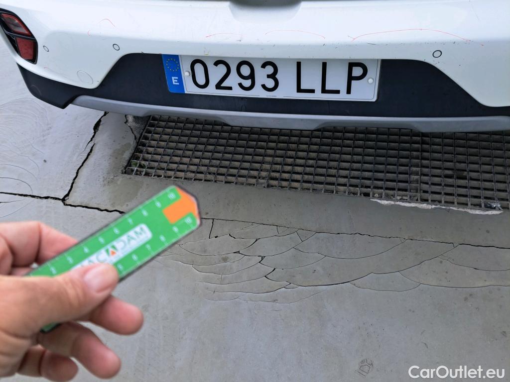  KIA  Niro KIA  / 2019 / 5P / crossover 1.6 GDi HEV 104kW (141CV) Drive #49