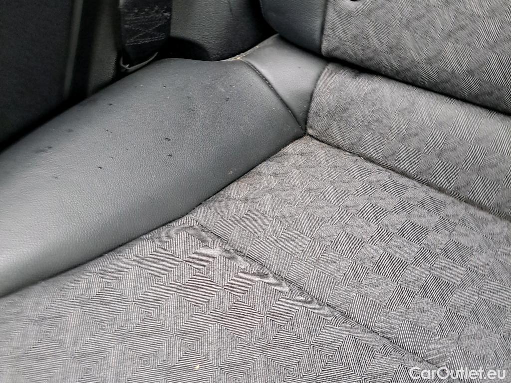  KIA  Niro KIA  / 2019 / 5P / crossover 1.6 GDi HEV 104kW (141CV) Drive #21