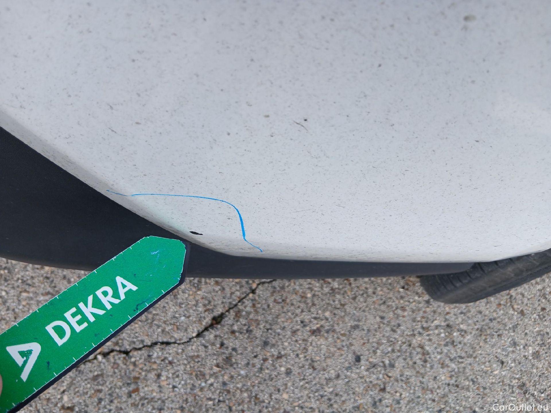  Toyota  RAV4 TOYOTA  / 2018 / 5P / todoterreno 2.5l 220H Business #17