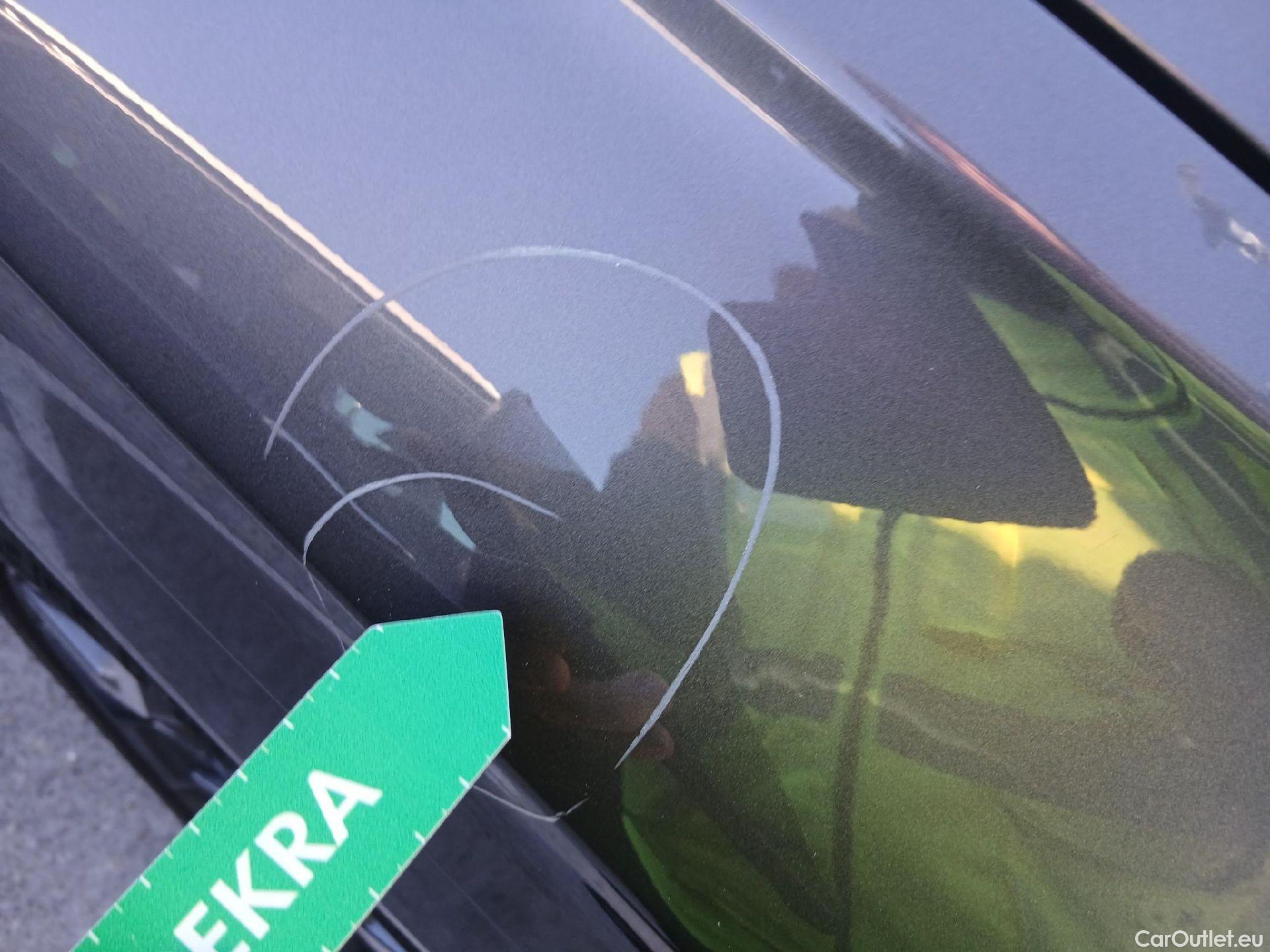  Hyundai  Santa Fe HYUNDAI  / 2021 / 5P / todoterreno 1.6 TGDi PHEV Style Auto 4x4 #26