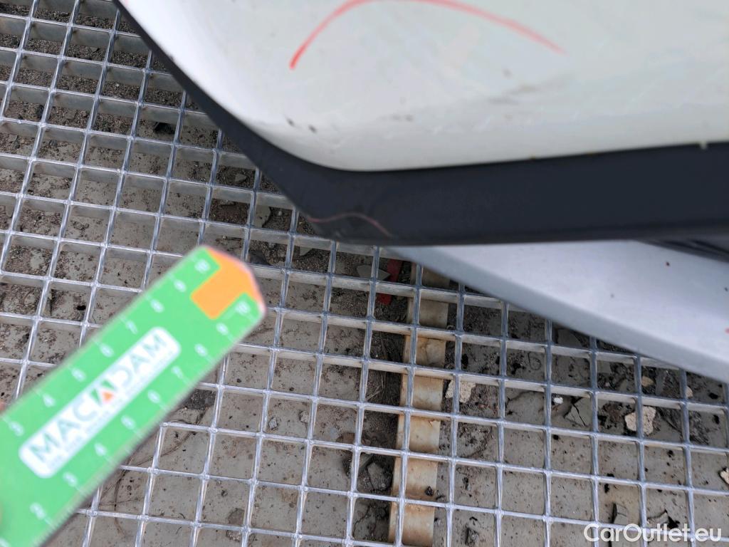  KIA  Niro KIA  / 2019 / 5P / crossover 1.6 GDi HEV 104kW (141CV) Drive #45