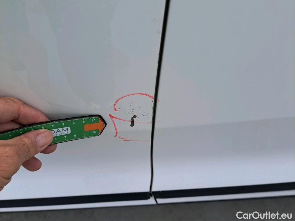  KIA  Niro KIA  / 2019 / 5P / crossover 1.6 GDi HEV 104kW (141CV) Drive #14