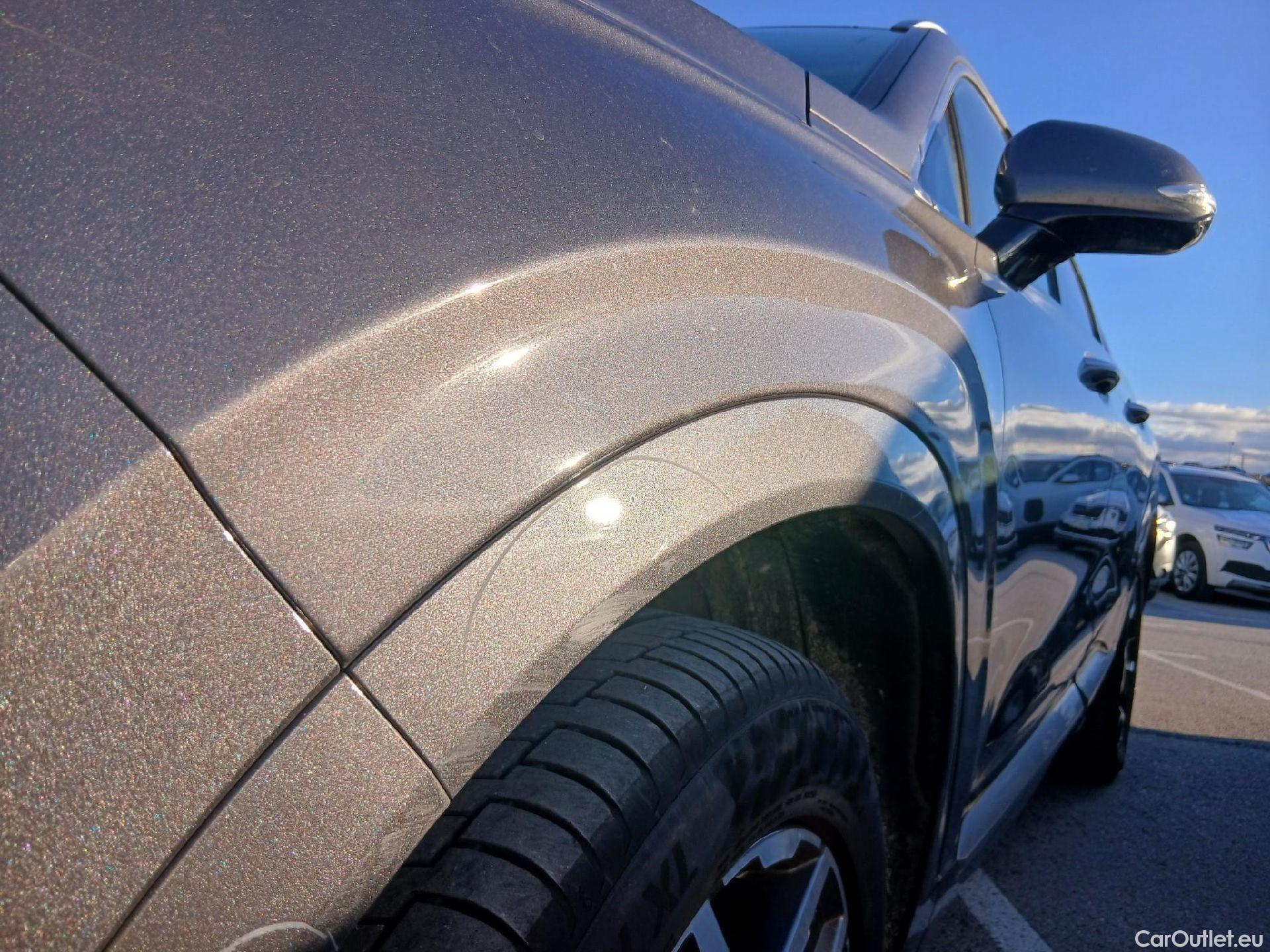  Hyundai  Santa Fe HYUNDAI  / 2021 / 5P / todoterreno 1.6 TGDi PHEV Style Auto 4x4 #16