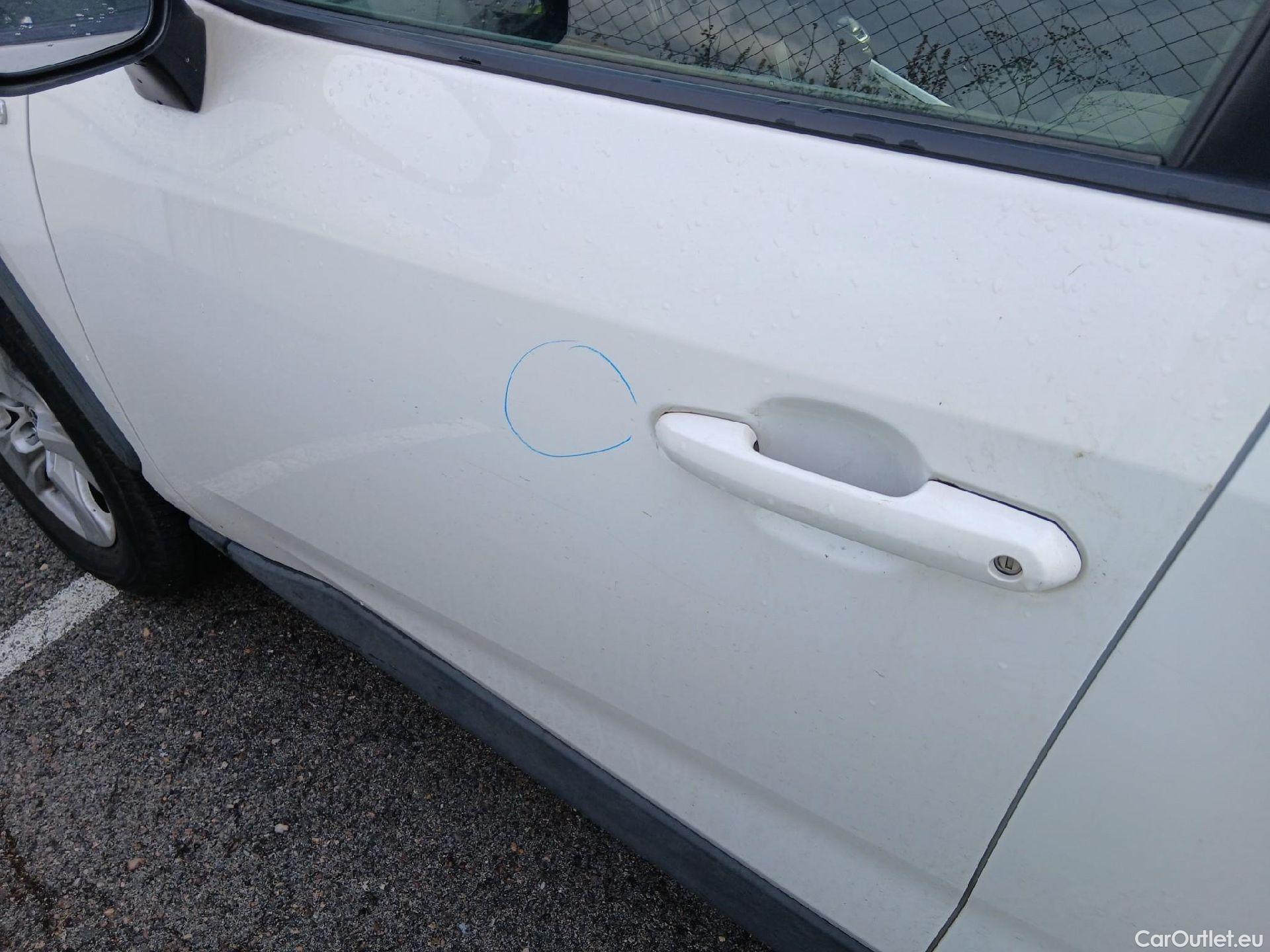  Toyota  RAV4 TOYOTA  / 2018 / 5P / todoterreno 2.5l 220H Business #10