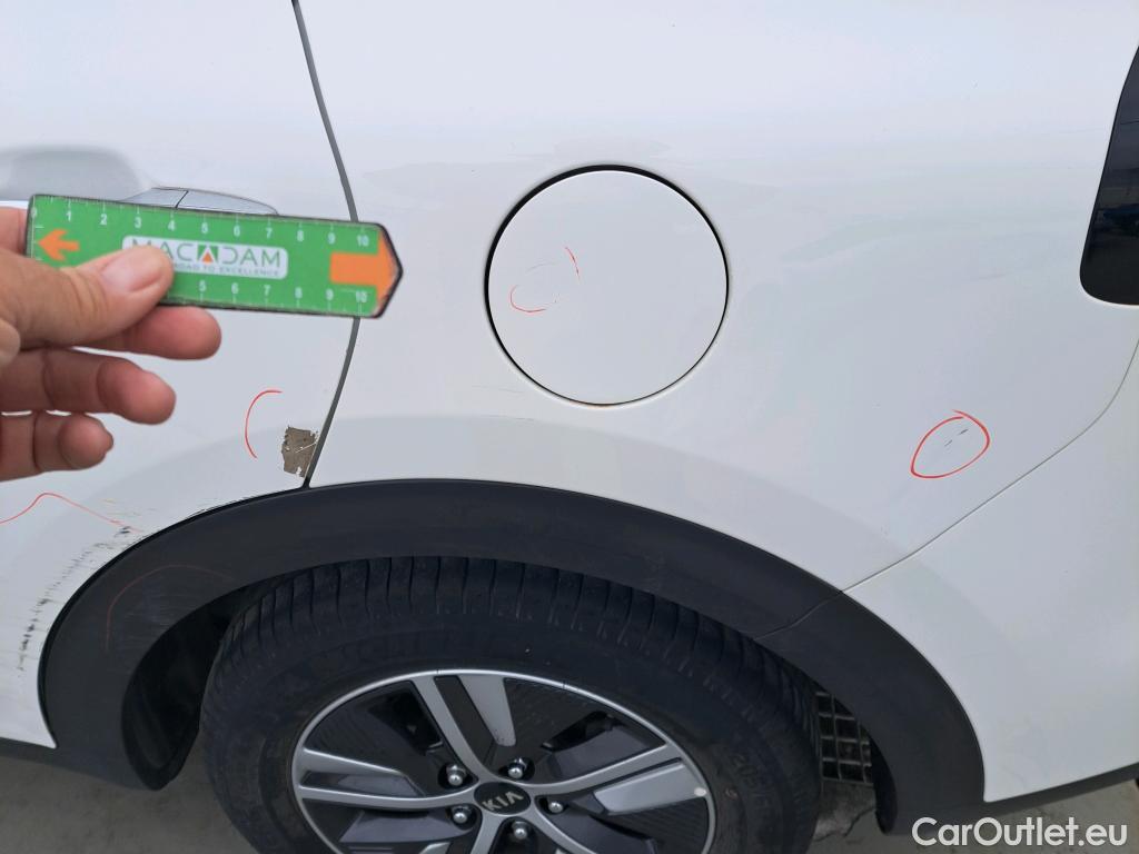  KIA  Niro KIA  / 2019 / 5P / crossover 1.6 GDi HEV 104kW (141CV) Drive #18