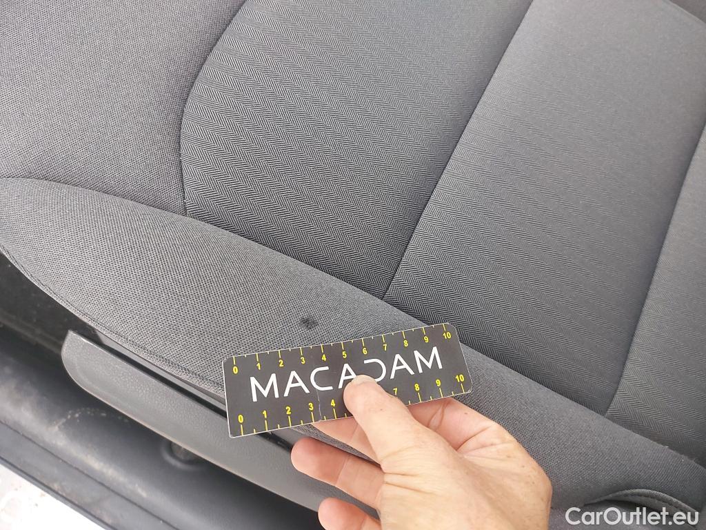  Hyundai   Ioniq HYUNDAI / 2019 / 5P / berlina con portón 1.6 GDI HEV Tecno DCT #9