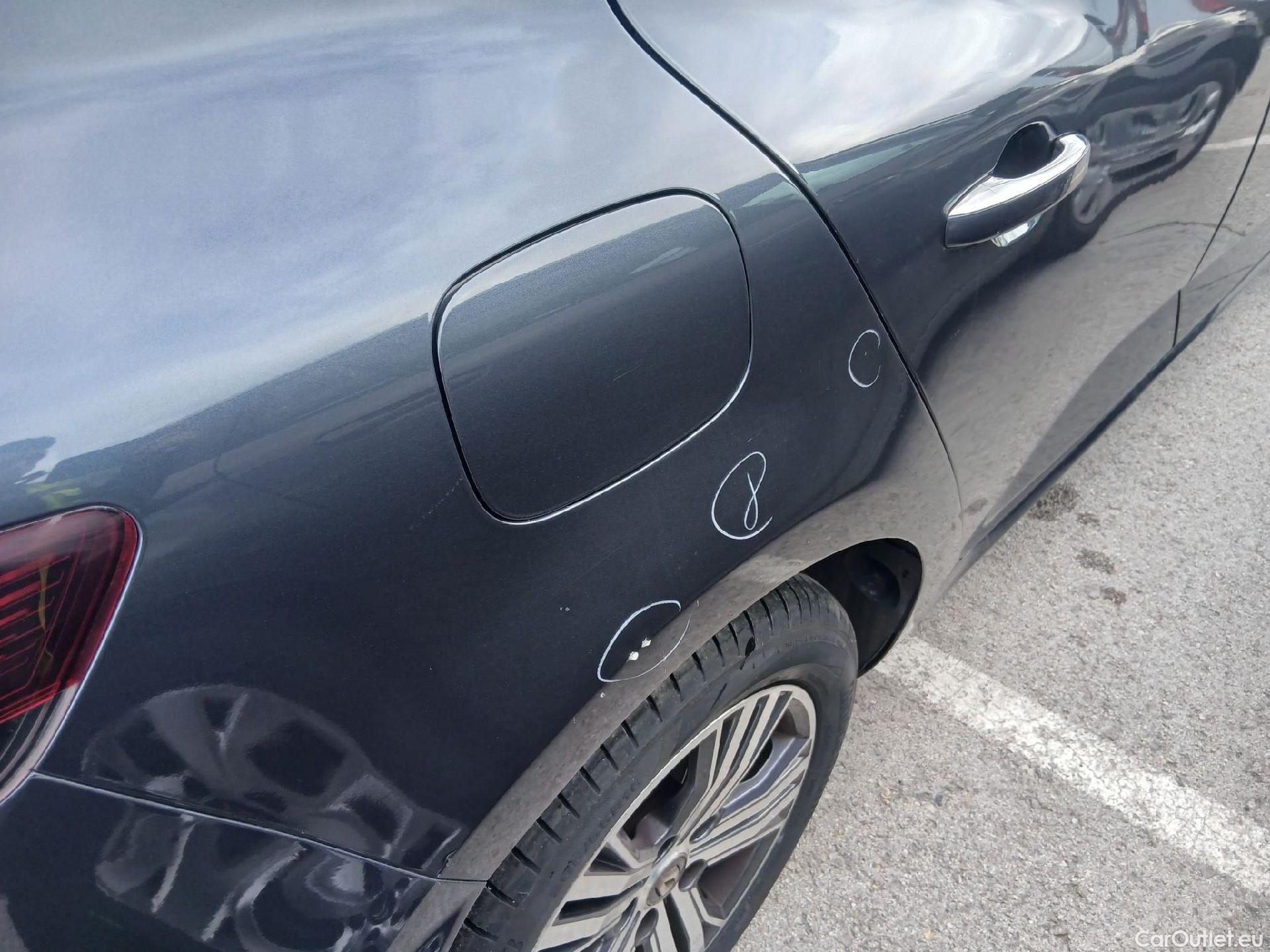  Renault  Megane RENAULT Mégane / 2020 / 5P / berlina con portón Zen Blue dCi 85 kW (115CV) #21