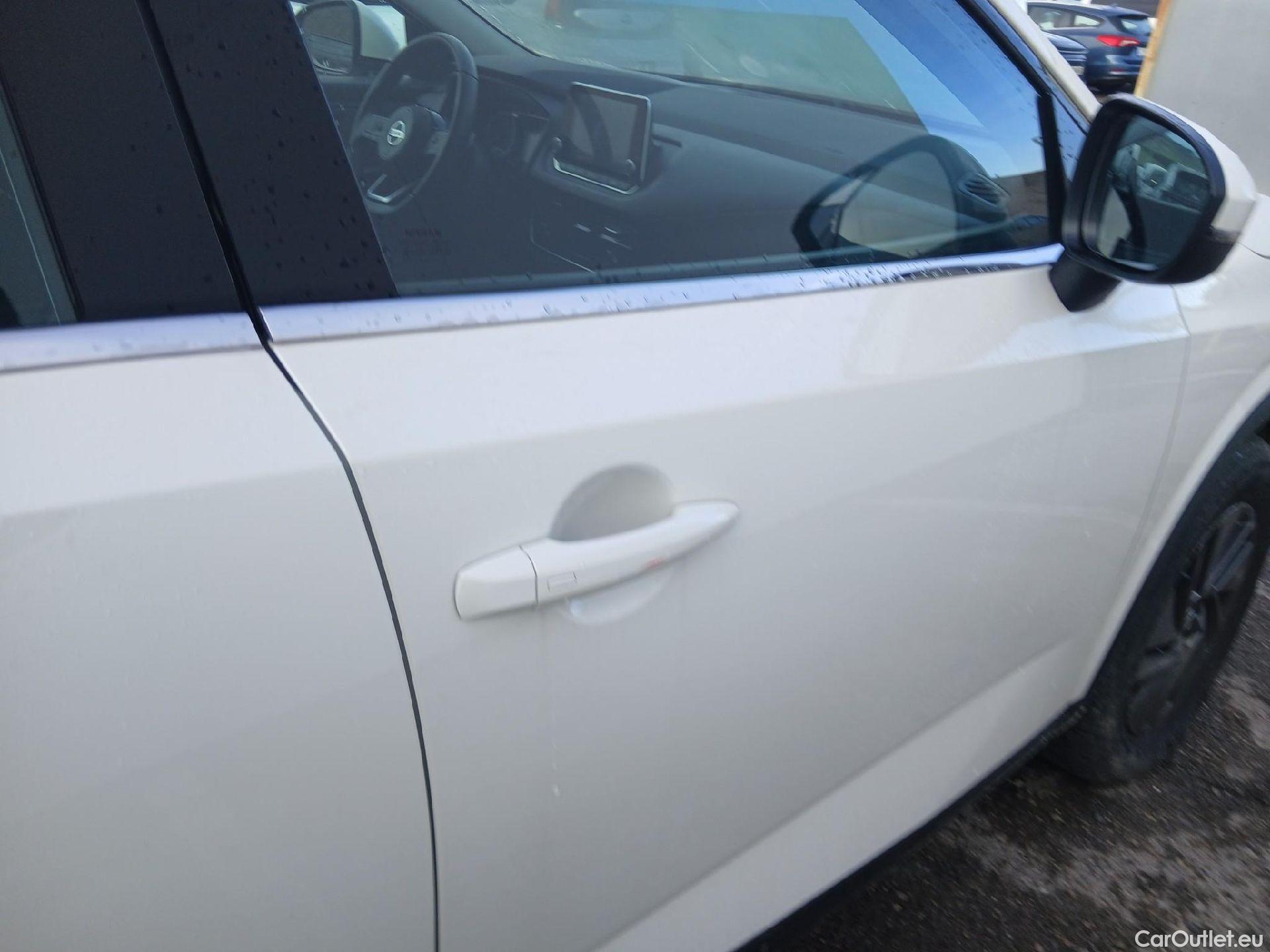  Nissan  Qashqai NISSAN  / 2021 / 5P / todoterreno DIG-T 116kW (158CV) mHEV Xtronic Acenta (AC2) #23