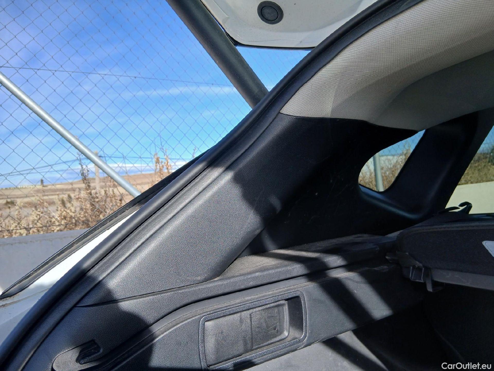  Hyundai  Tucson HYUNDAI  / 2020 / 5P / todoterreno 1.6 TGDI 169kW HEV Tecno Auto 2C #18