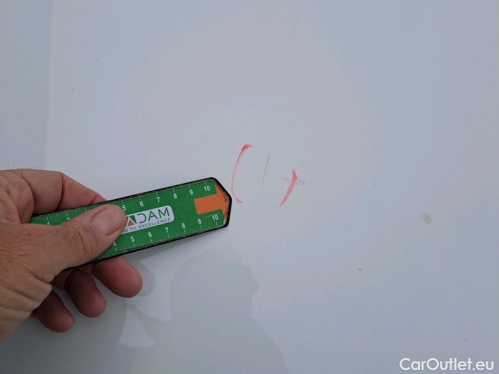  KIA  Niro KIA  / 2019 / 5P / crossover 1.6 GDi HEV 104kW (141CV) Drive #64