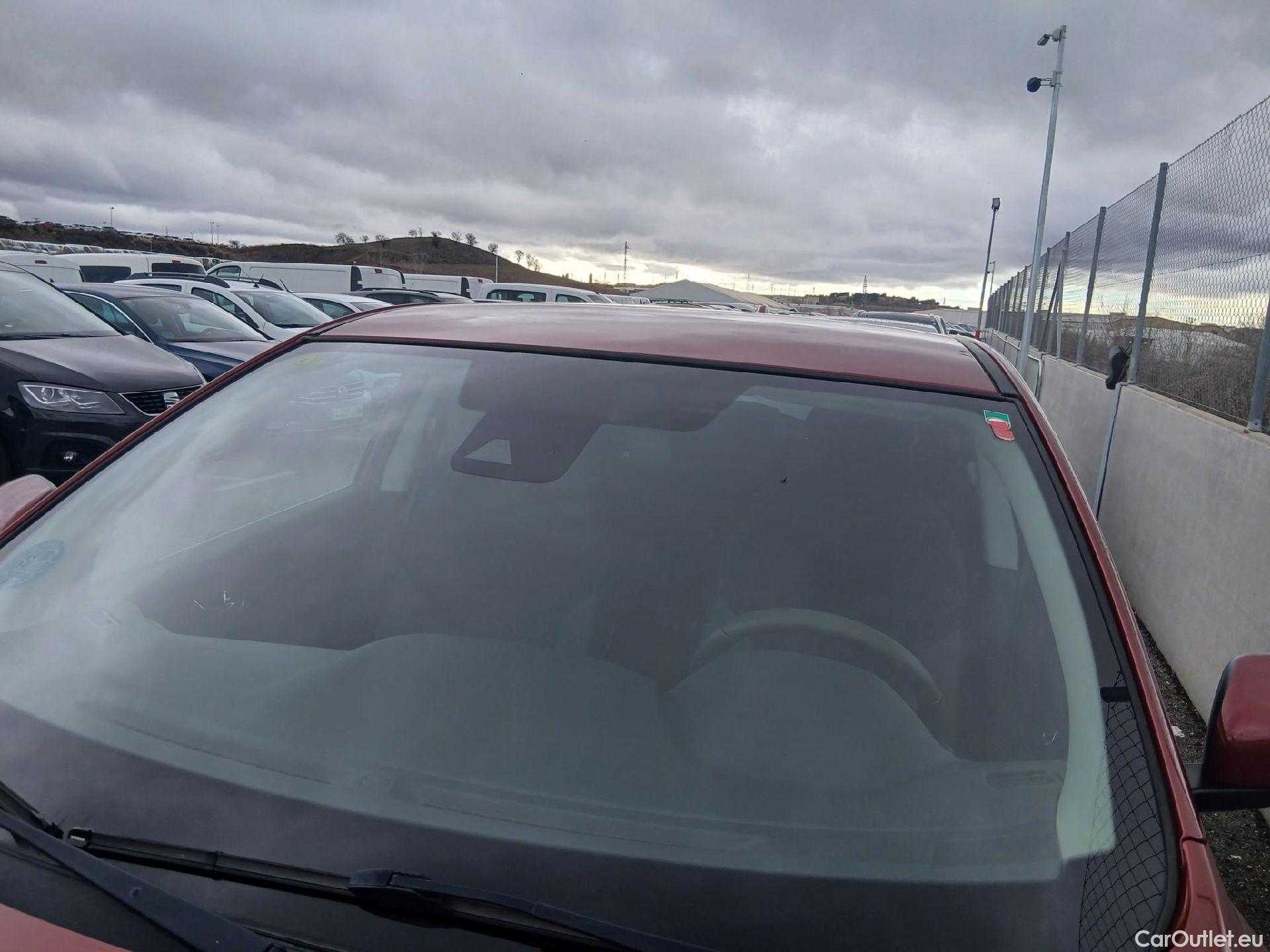  Nissan  Qashqai NISSAN  / 2017 / 5P / todoterreno DIG-T 103 kW (140 CV) E6D N-CONNECTA #9