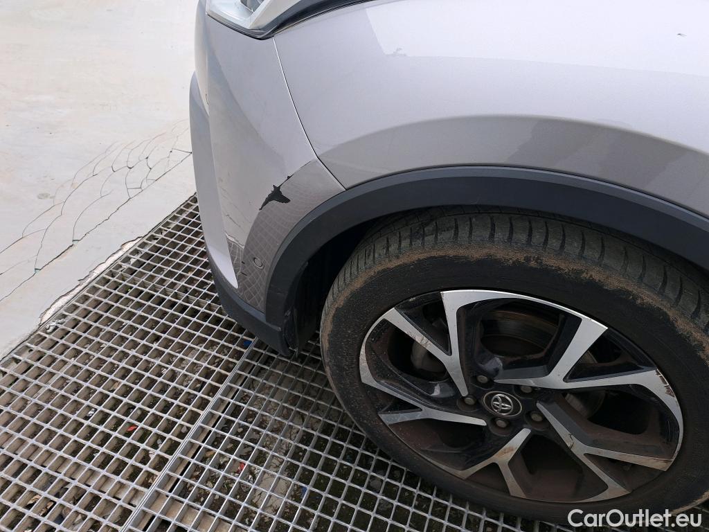  Toyota  C-HR TOYOTA  / 2016 / 5P / todoterreno 1.8 125H Advance (CX) #34