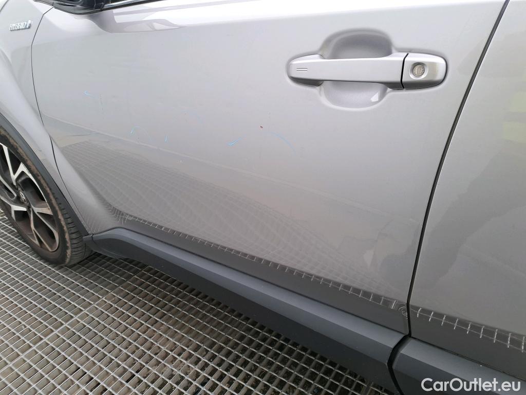  Toyota  C-HR TOYOTA  / 2016 / 5P / todoterreno 1.8 125H Advance (CX) #14